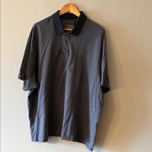 Men's Textured Navy Polo with Contrast Collar